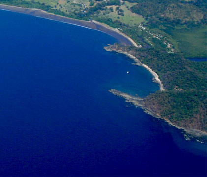 Costa Rica Golf vacations and beach real estate